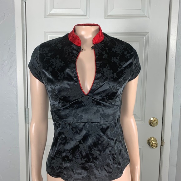 Forever 21 Tops - Vintage Y2K Forever 21 Shirt Large USA Asian Floral Satin Japanese Baby Tee T16